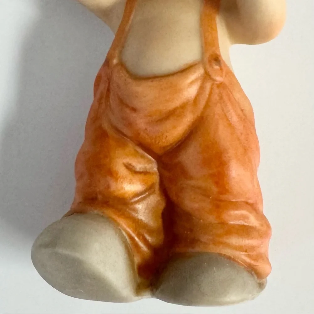Vintage 90s Enesco Ornament How Bout A Little Kiss Memories of Yesterday 527068